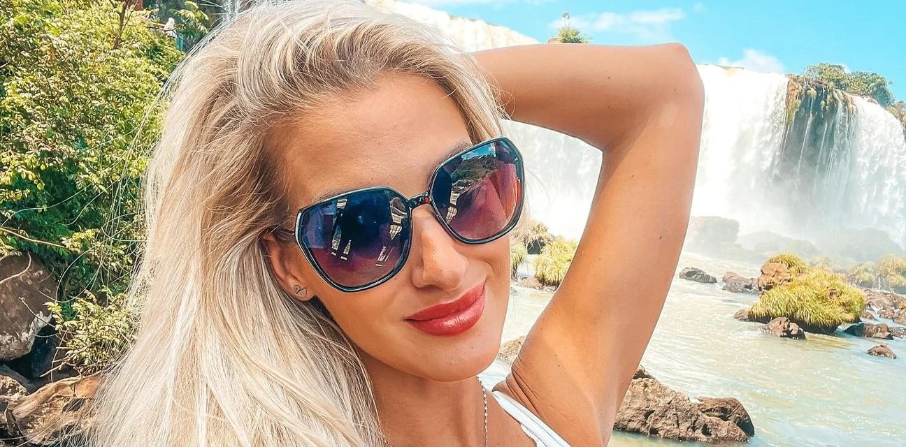 Češki nogometni klub zaposlio glumicu filmova za odrasle: Dočekuje igrače nakon utakmice