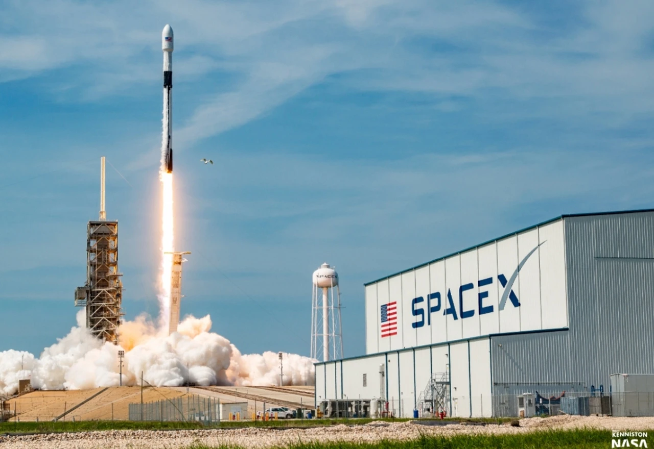 SpaceX kontrolira gotovo dvije trećine svih aktivnih satelita koji kruže oko Zemlje