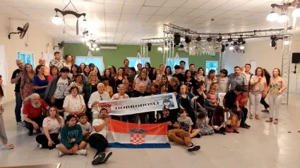 Stoljeće hrvatske tradicije u srcu Argentine: Obitelj Bezić i njihova farma
