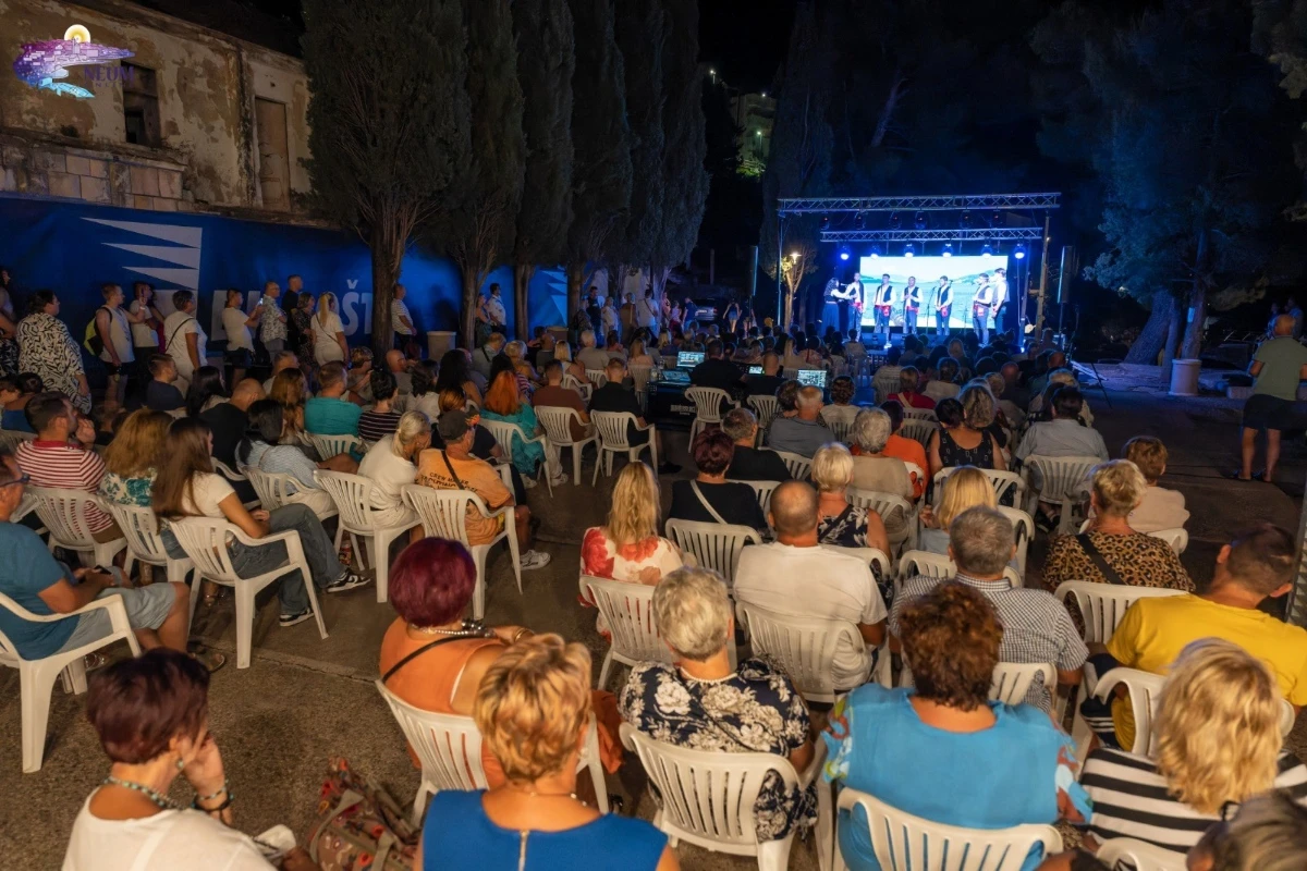 Klapskom pjesmom zatvoreno Neumsko ljeto 2024.
