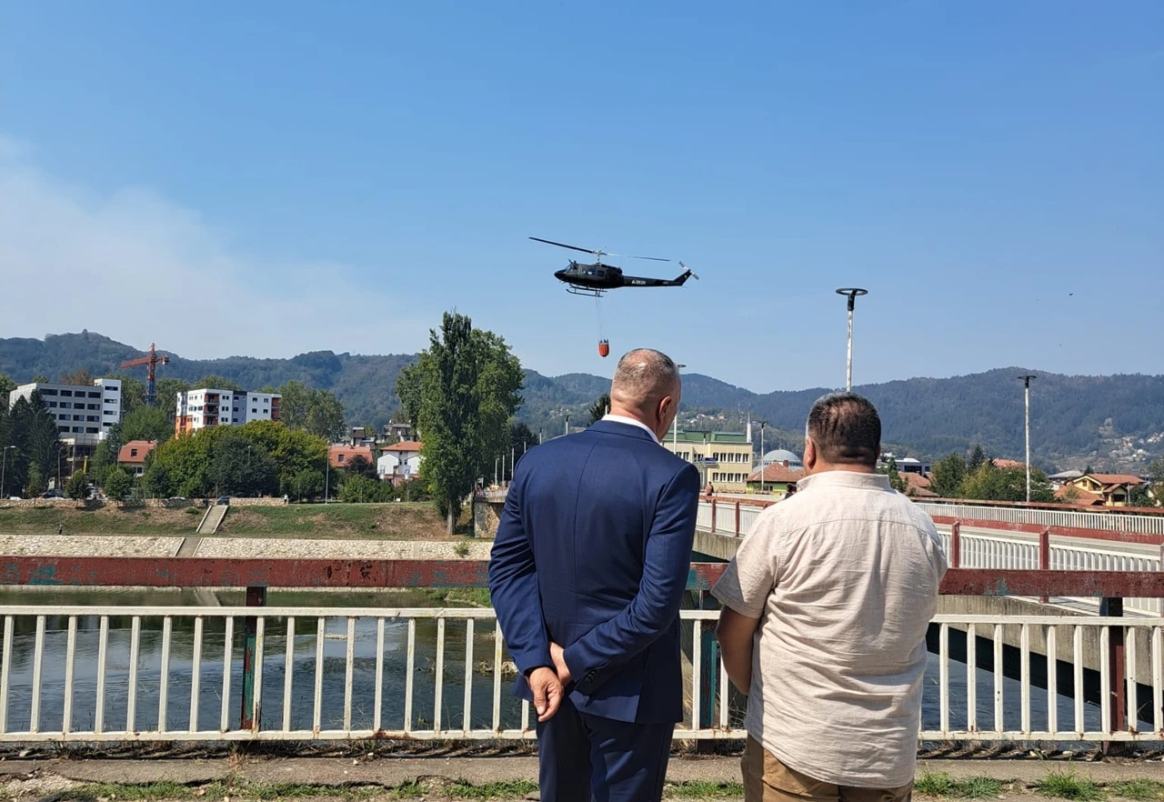 Helez stigao u Maglaj: Naši piloti su za ove stvari najbolji u regiji