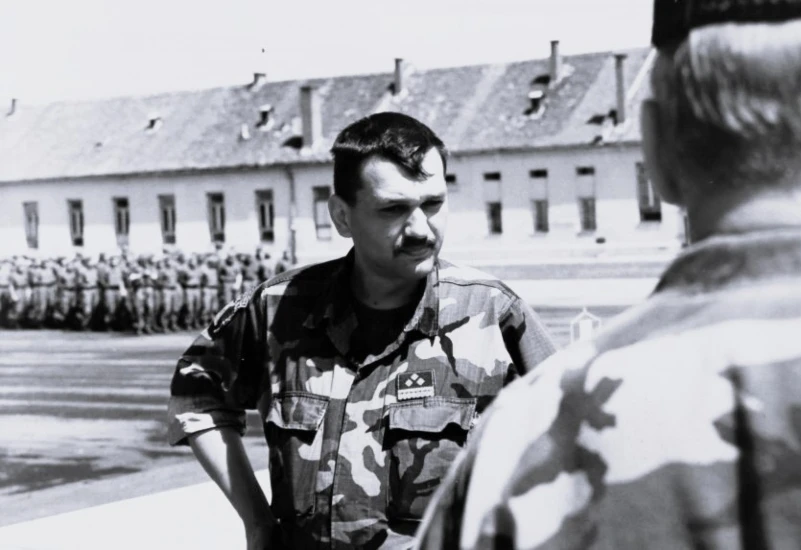 Preminuo hrvatski general Željko Dvekar