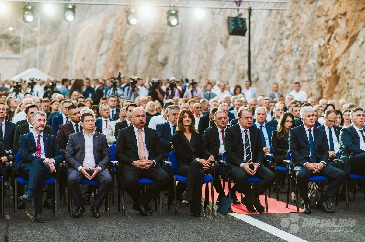 Otvaranje mosta Hercegovina i dionice Počitelj-Zvirovići: Najavljeni novi ugovori i investicije