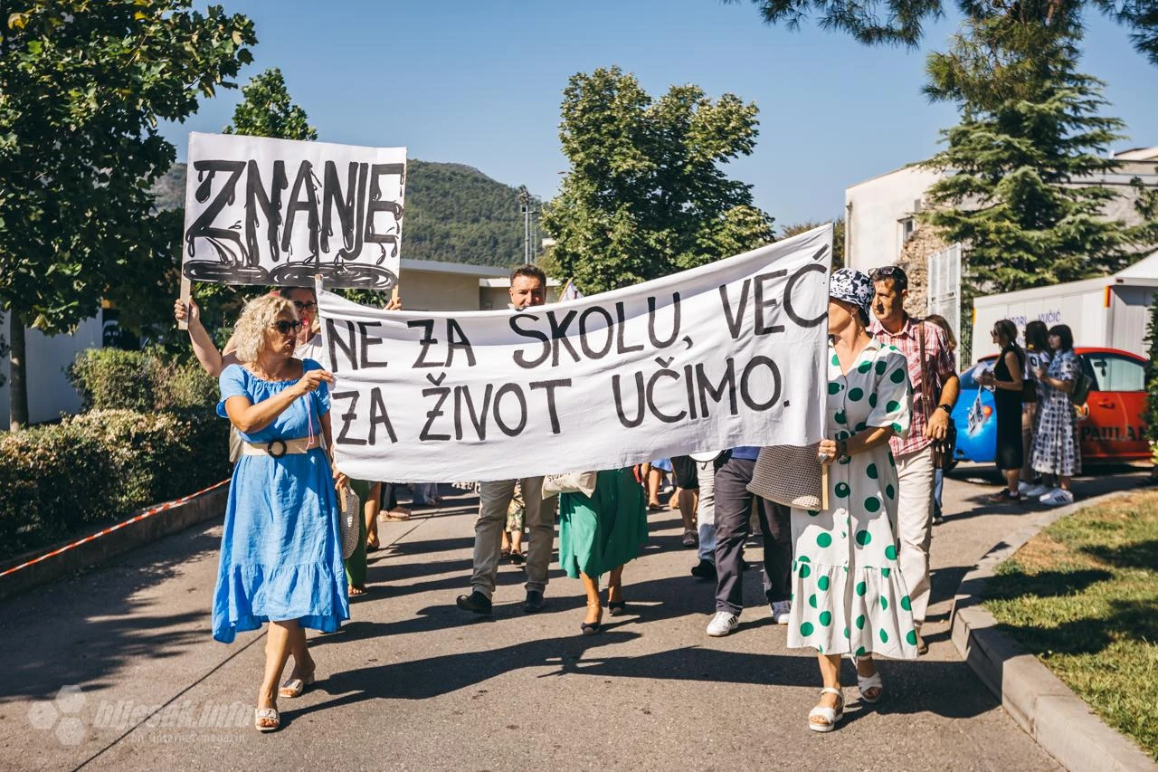 Prosvjedna šetnja u Mostaru: "Ovo je novi šamar naše Vlade, ovo je borba za dostojanstvo"