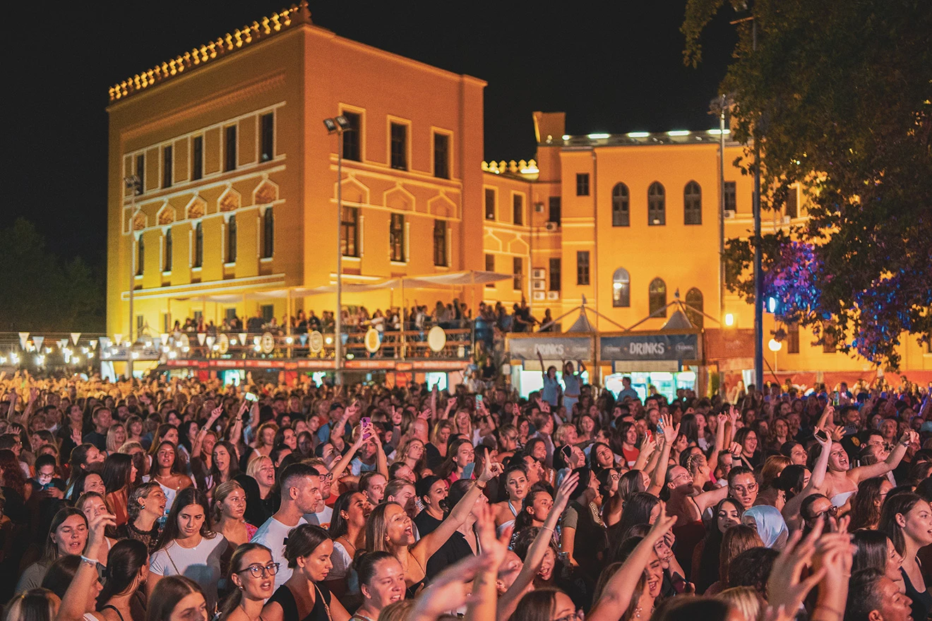 Adi Šoše napravio spektakl na Moba Street Food Festivalu