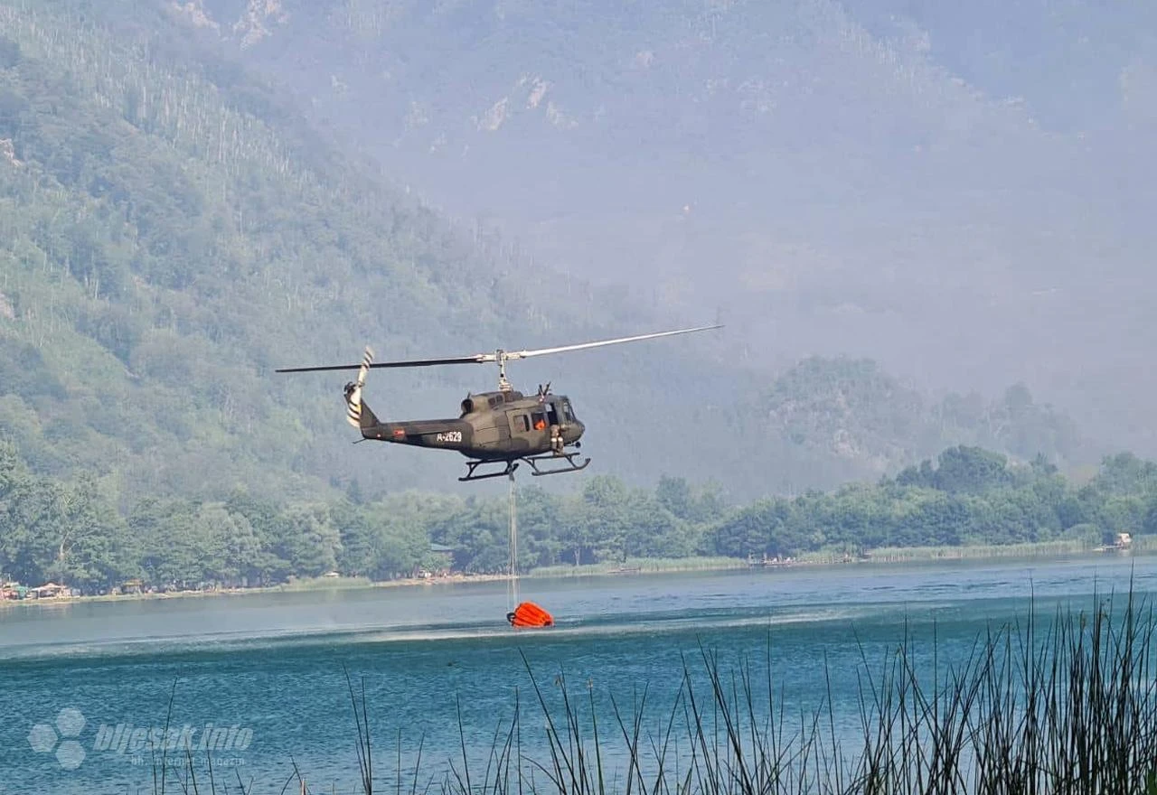 U Jablaničko jezero pala je filmska gromada