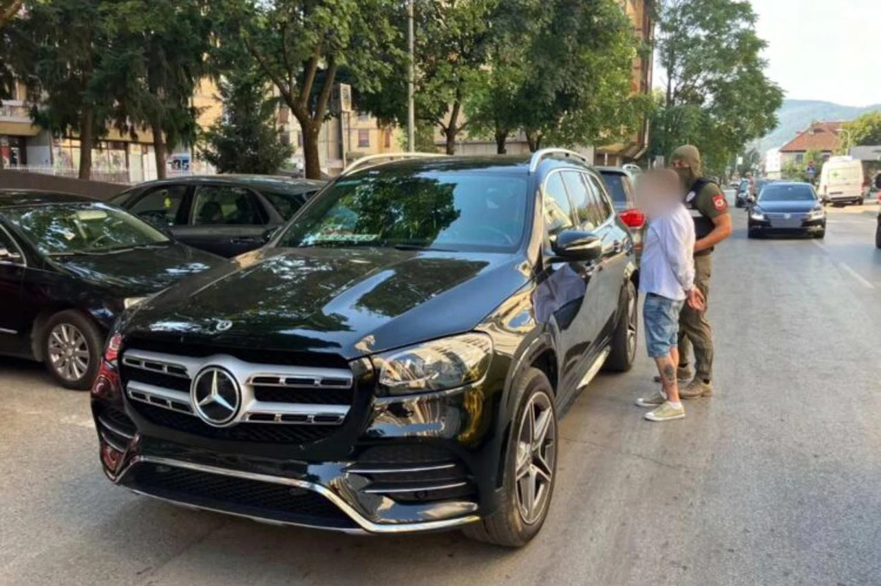 Akcija 'Alfa': Pali zbog organiziranog kriminala - droga, računi, oružje i skupocjeni automobili