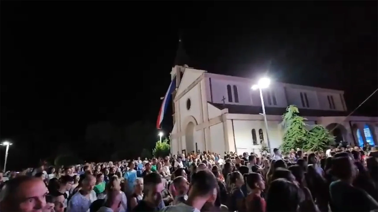 VIDEO | Mate Bulić okupio veliki broj plemenitih ljudi u svoje rodno mjesto