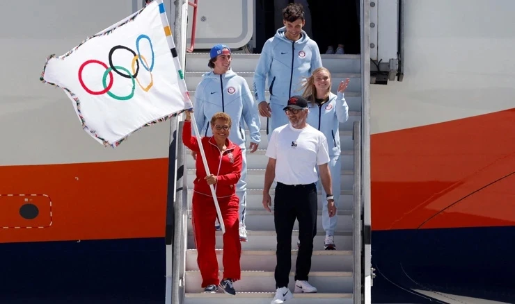 Olimpijska zastava stigla u Los Angles