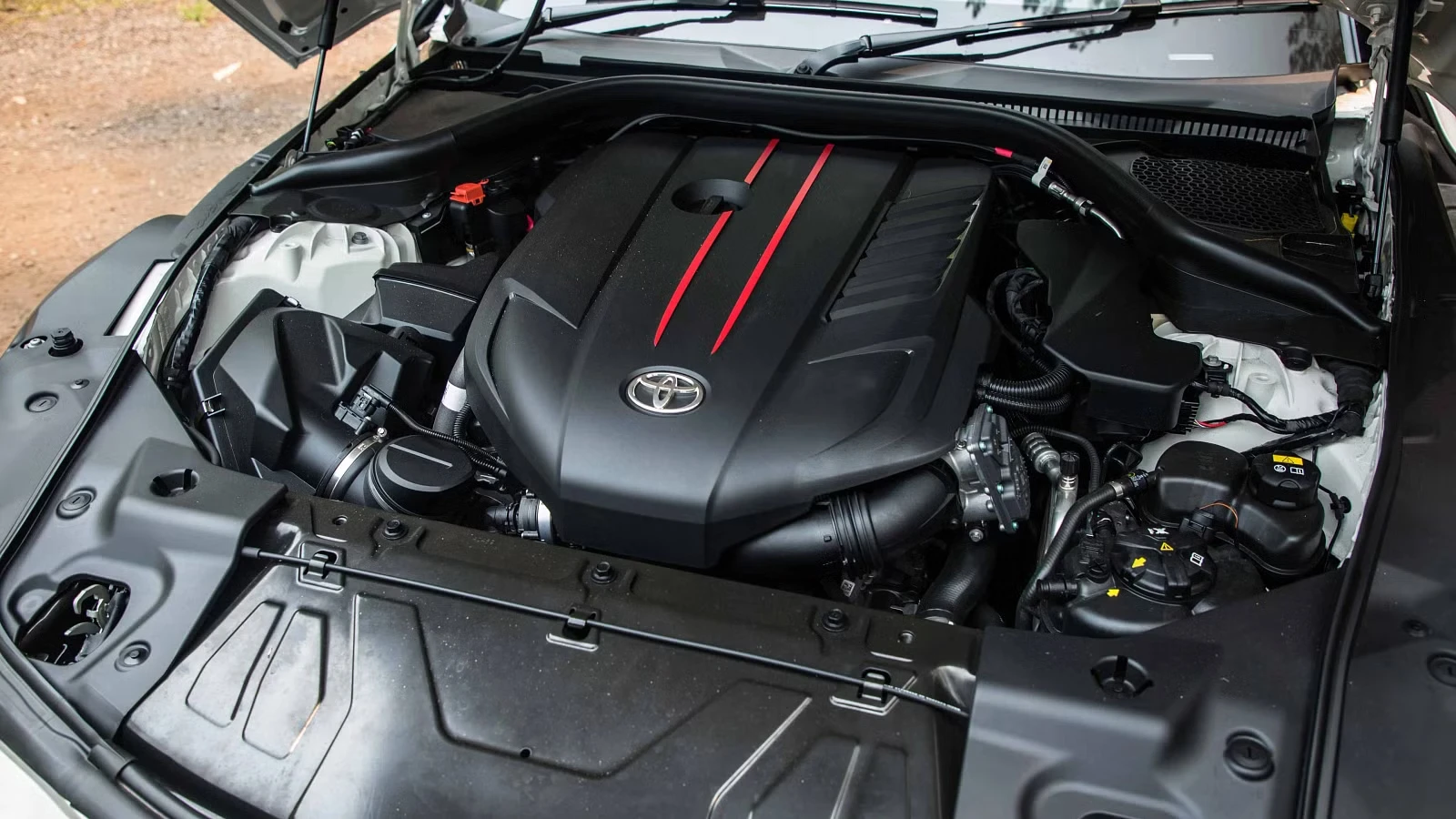 Toyota razvija najmoćniji 2.0-litreni motor na svijetu