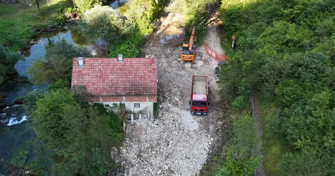 Obustavljena gradnja na Uni