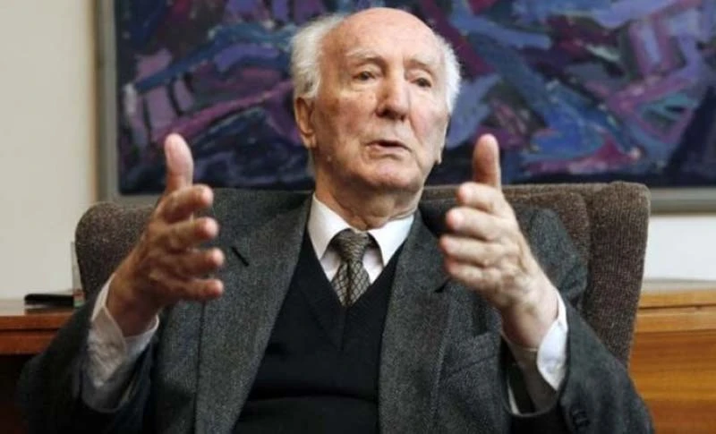 Prije 95 godina rođen je bošnjački intelektualac Muhamed Filipović
