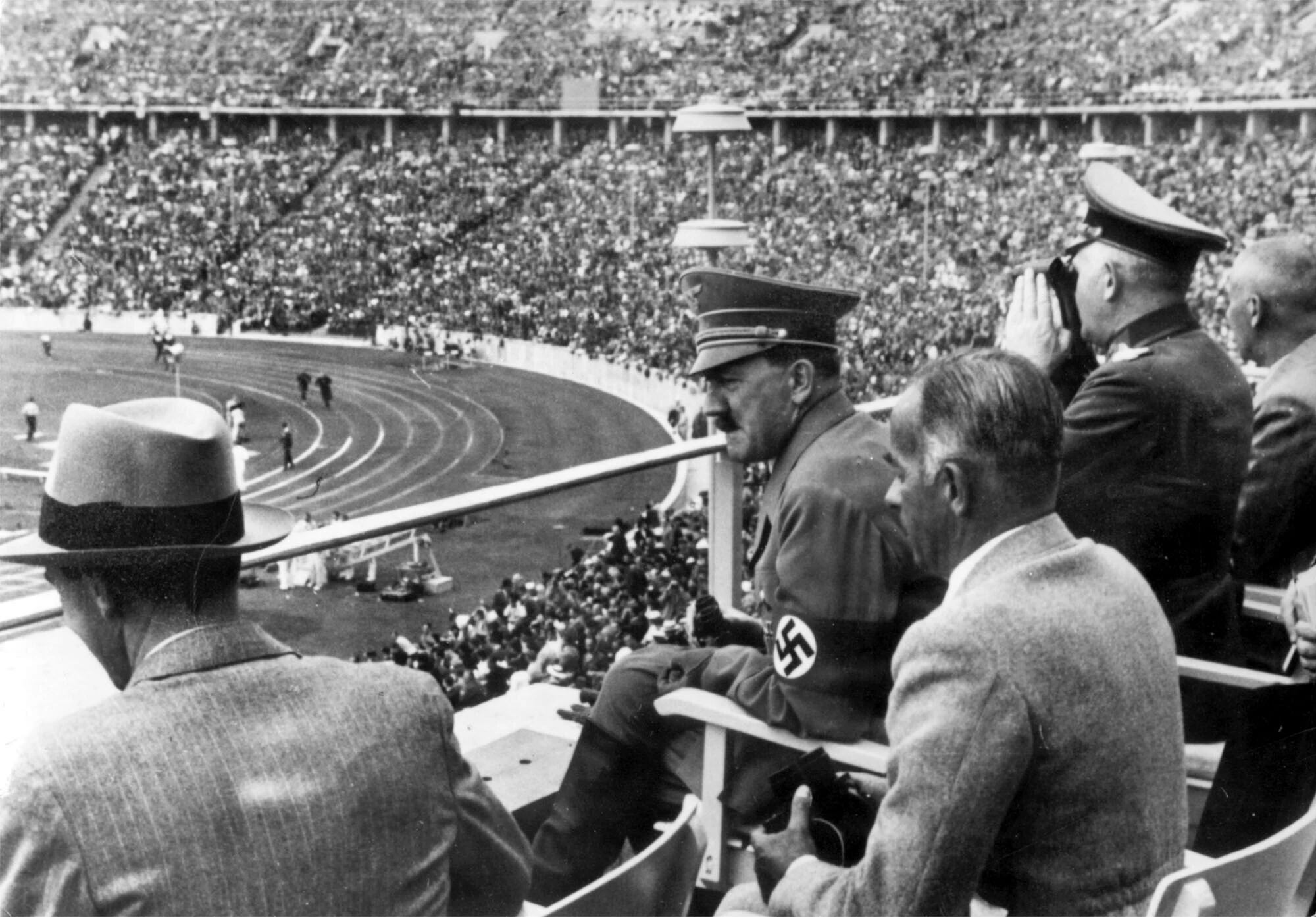 Na današnji dan 1936. Adolf Hitler svečano otvorio Olimpijske igre u Berlinu