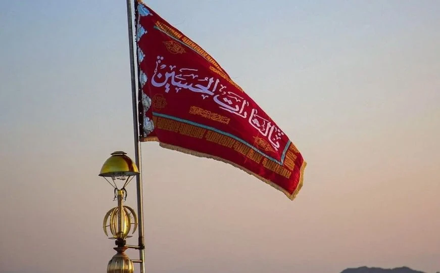 Iran podigao crvenu zastavu koje se mnogi plaše