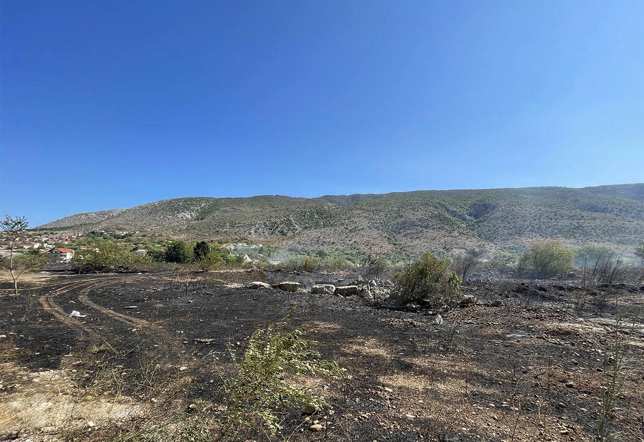 Mostar: Ugašen požar u Dolini Sunca