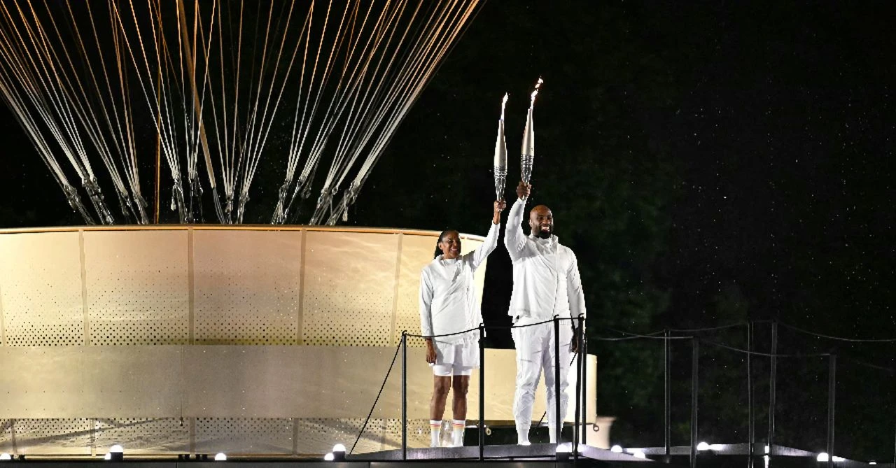 VIDEO I Olimpijski plamen upalili Perec i Riner