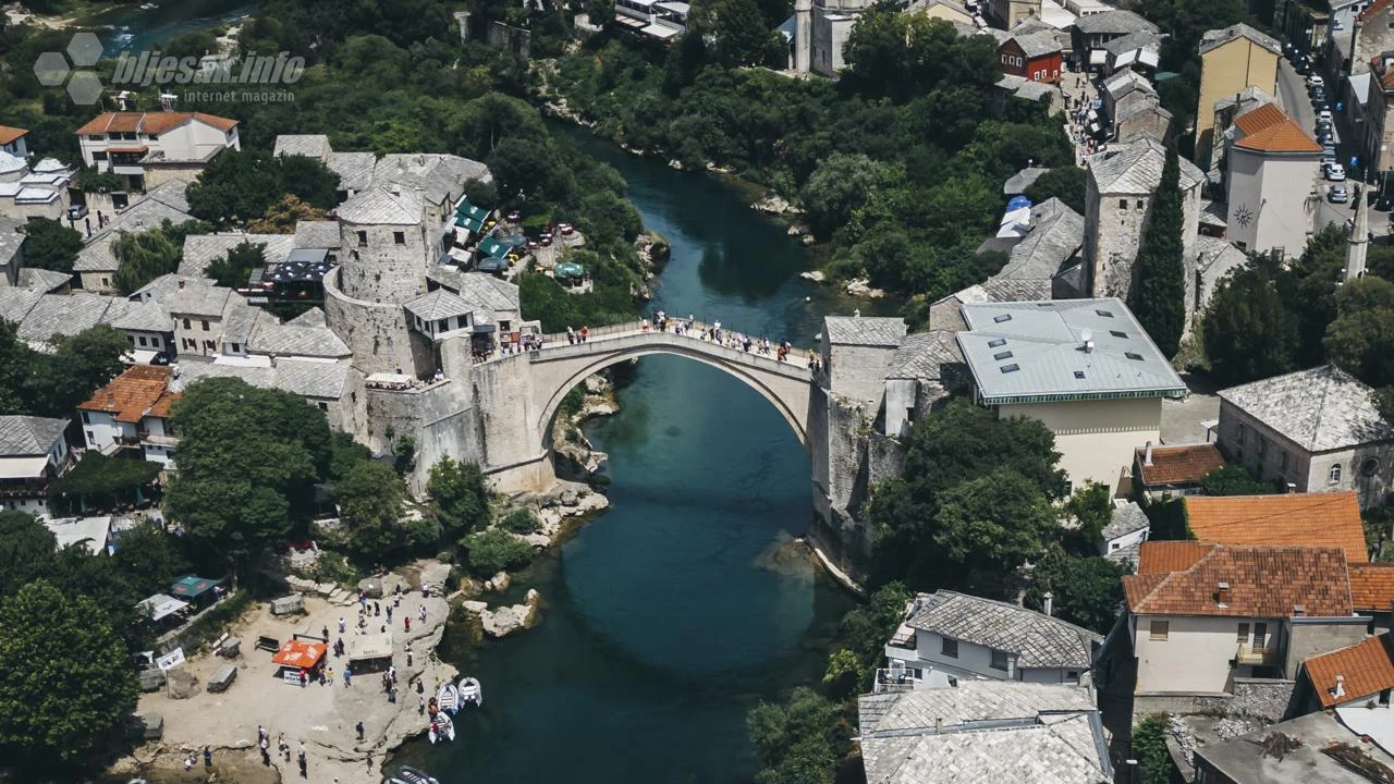 Dvadeset godina od obnove Starog mosta u Mostaru