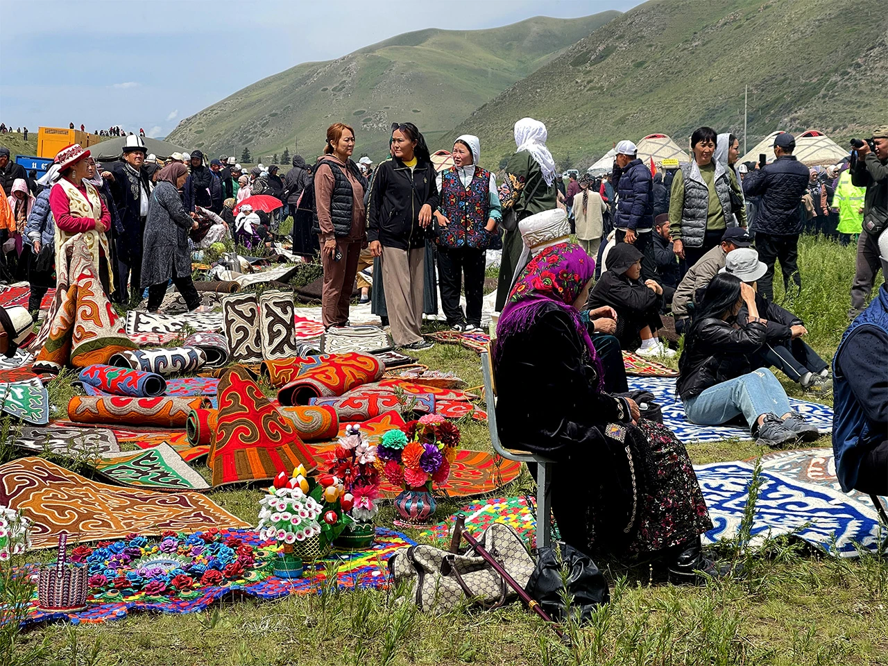 Nama su možda neobični, ali oni i dalje vjeruj u nomadstvo, rituale i molitvu