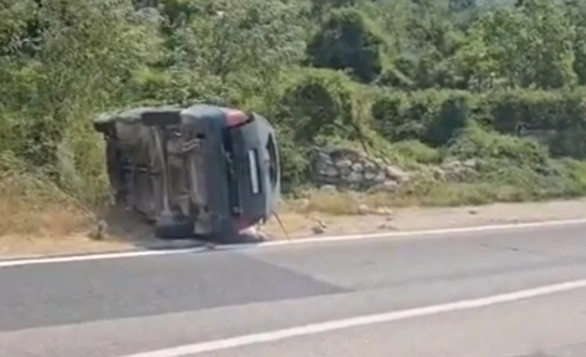 Ozlijeđen u samoslijetanju vozila na M-17