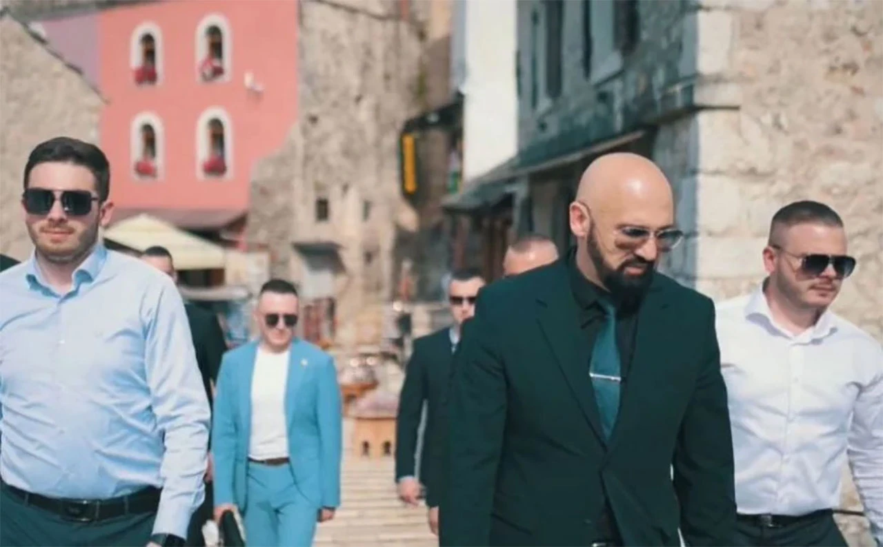 Sud odlučuje o sudbini Isakovog spota "Snaga naroda"