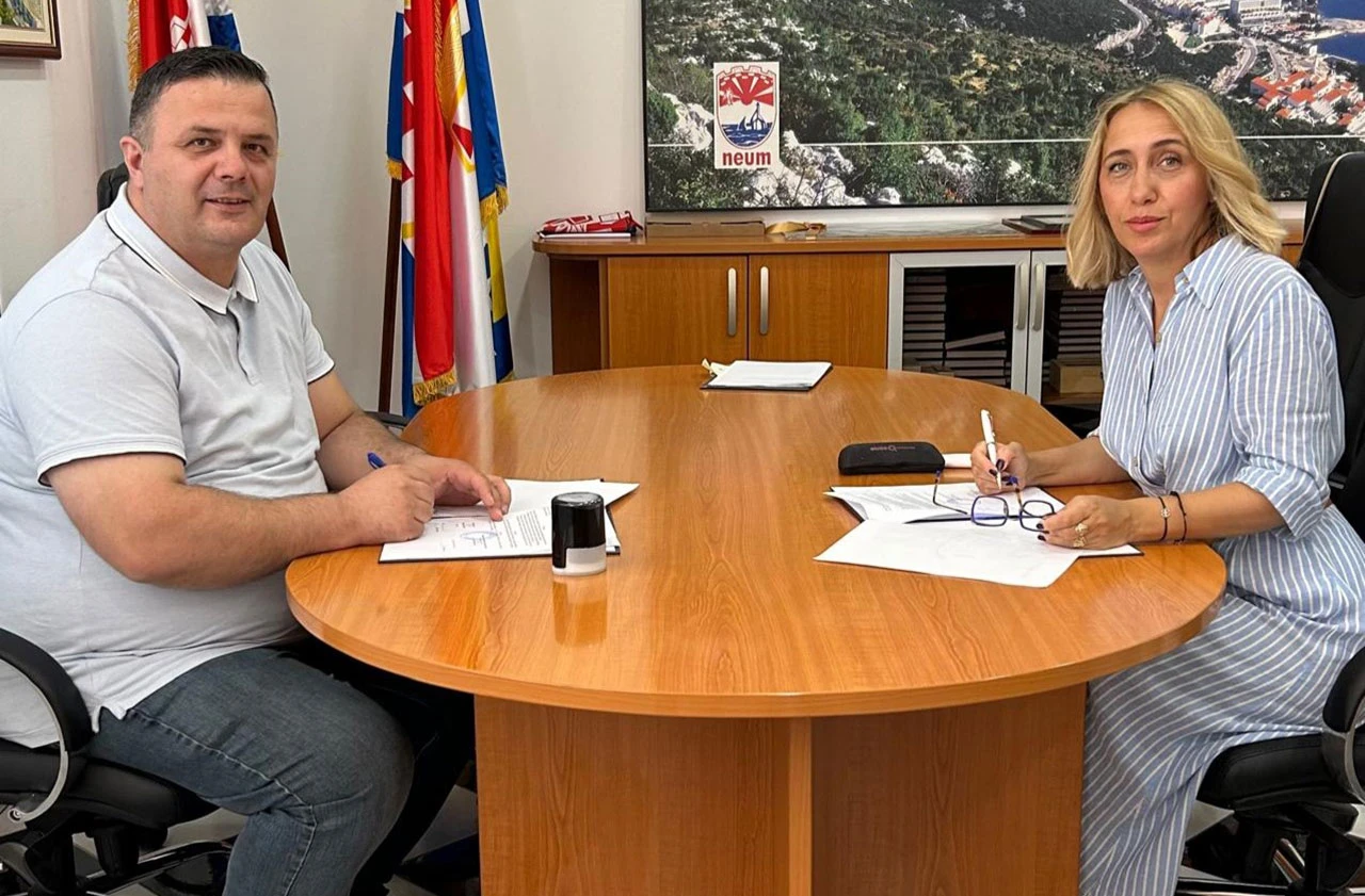Potpisi u Neumu: Sredstva za šetnicu i projekt zaštite okoliša