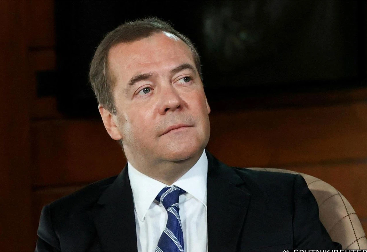 Medvedev: Trump će sigurno pobijediti, samo ako ga ne ubiju
