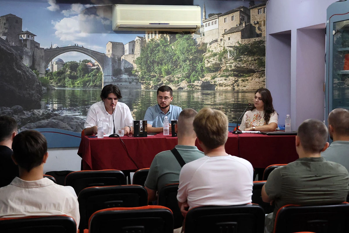 ''Mostarsko ljeto'' svojim posjetiteljima upriličilo divnu noć