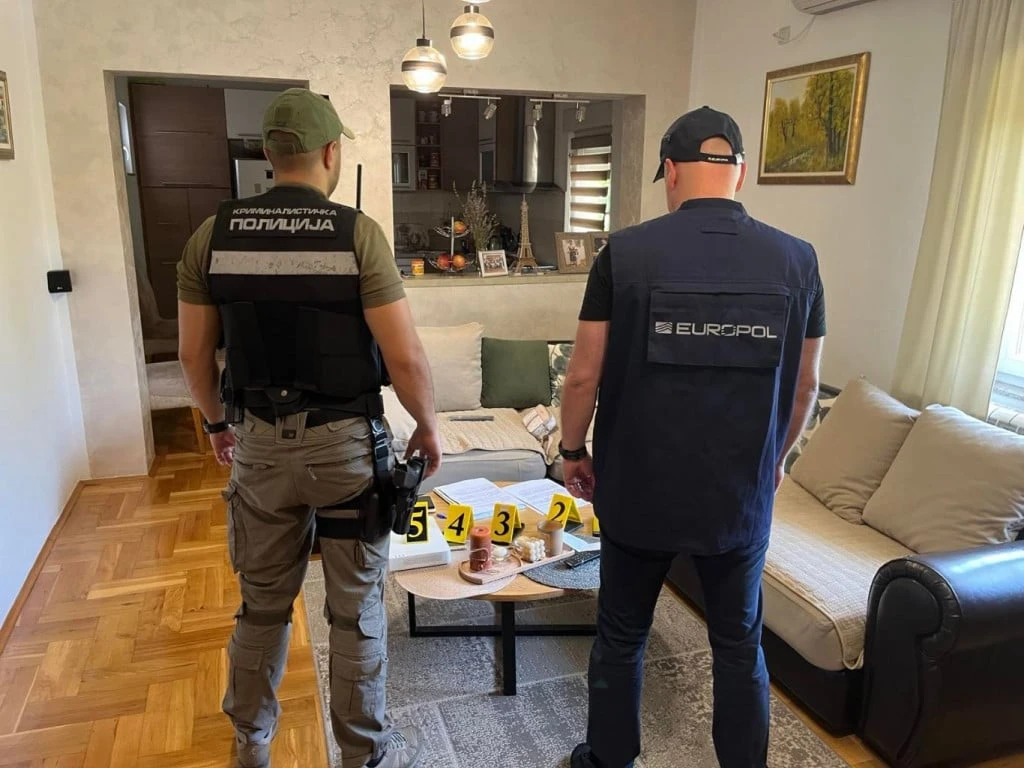FOTO/VIDEO | Pogledajte kako je izgledalo uhićenje zaposlenika Granične policije BiH