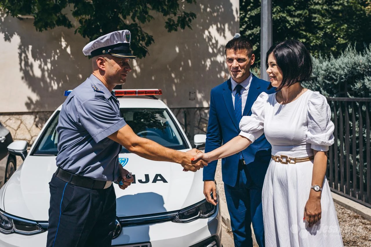9 novih automobila za MUP HNŽ
