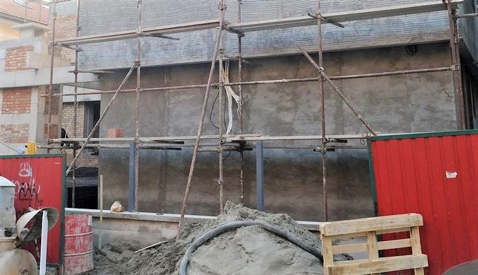 Mostar: Radnik pao sa skele, zadobio ozljede opasne po život