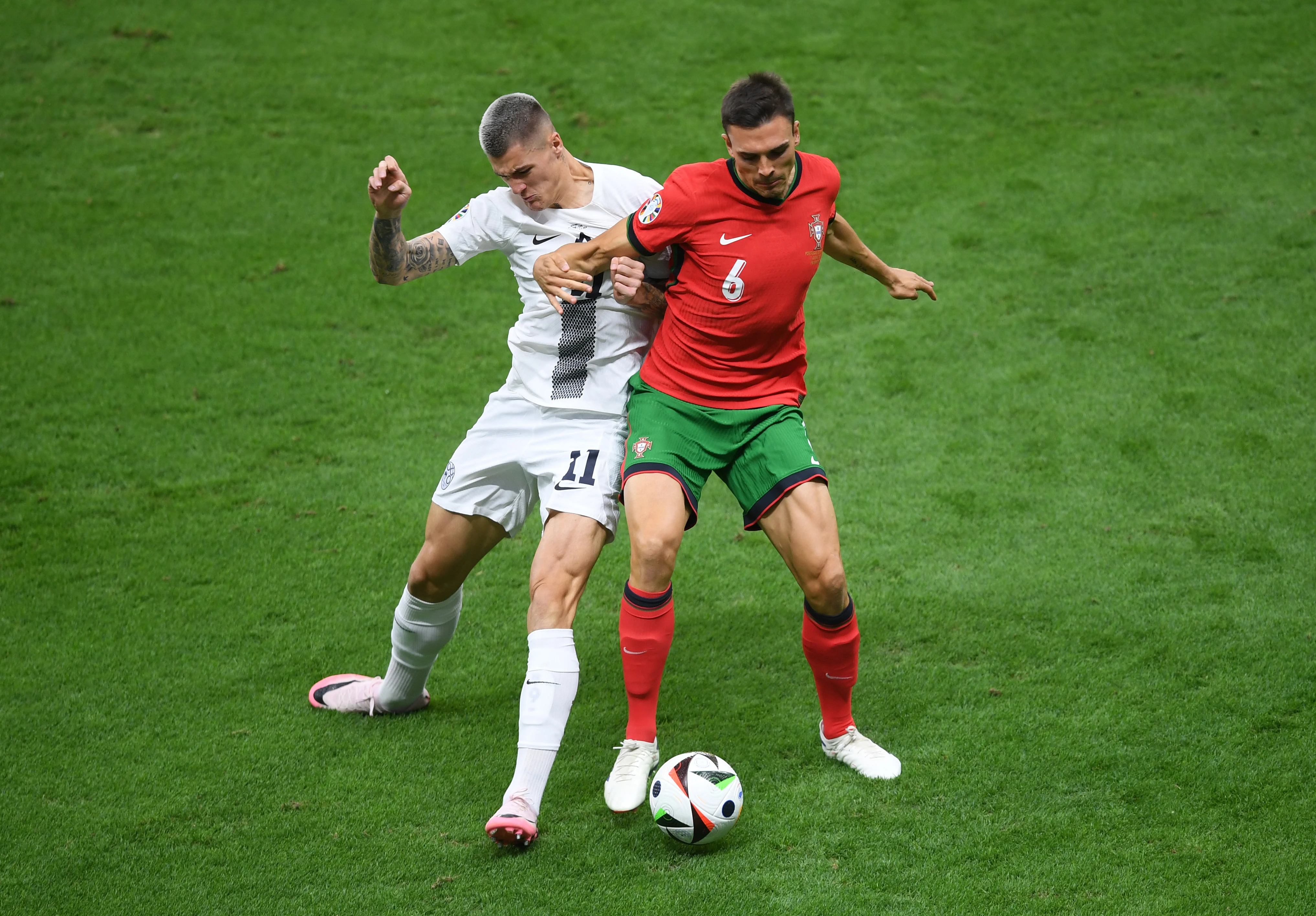 Slovenci tuguju: "Ronaldo je plakao zbog nas, ali bajka je gotova"