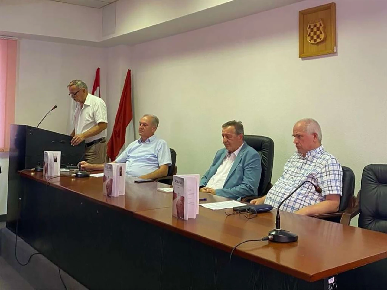 U Tomislavgradu predstavljena knjiga o stradanju Hrvata u Središnjoj Bosni