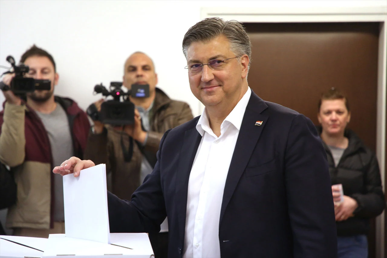 Plenković: Rezolucija o Jasenovcu pokazuje duboke podjele u crnogorskom društvu