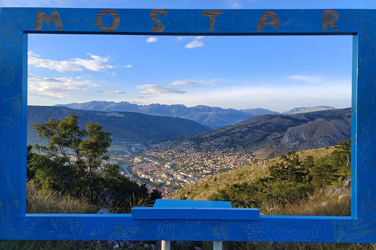 Mostar: Predstavljen panoramski okvir i edukativne ploče uz stazu prema Humu