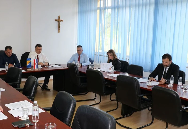 Vlada ZHŽ dogovorila povećanje plaća