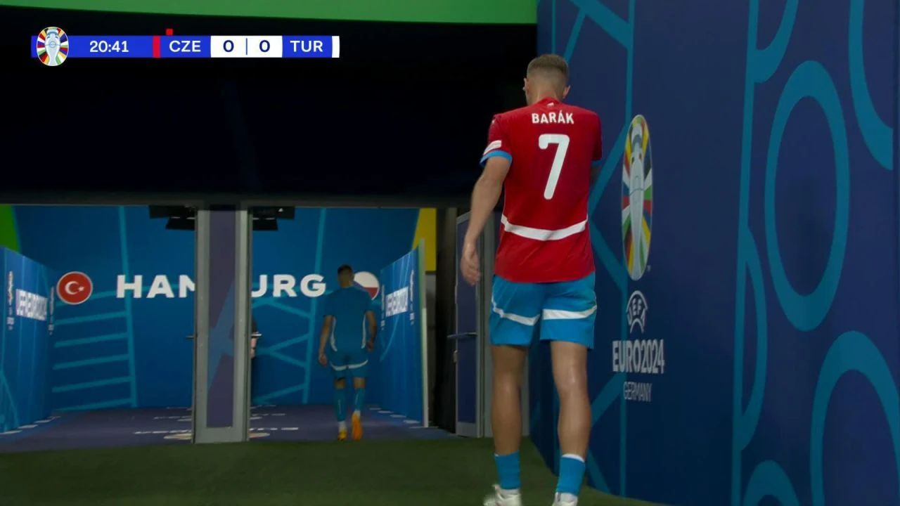 Dobio je rekordno brzi crveni i ostavio Češku bez osmine finala