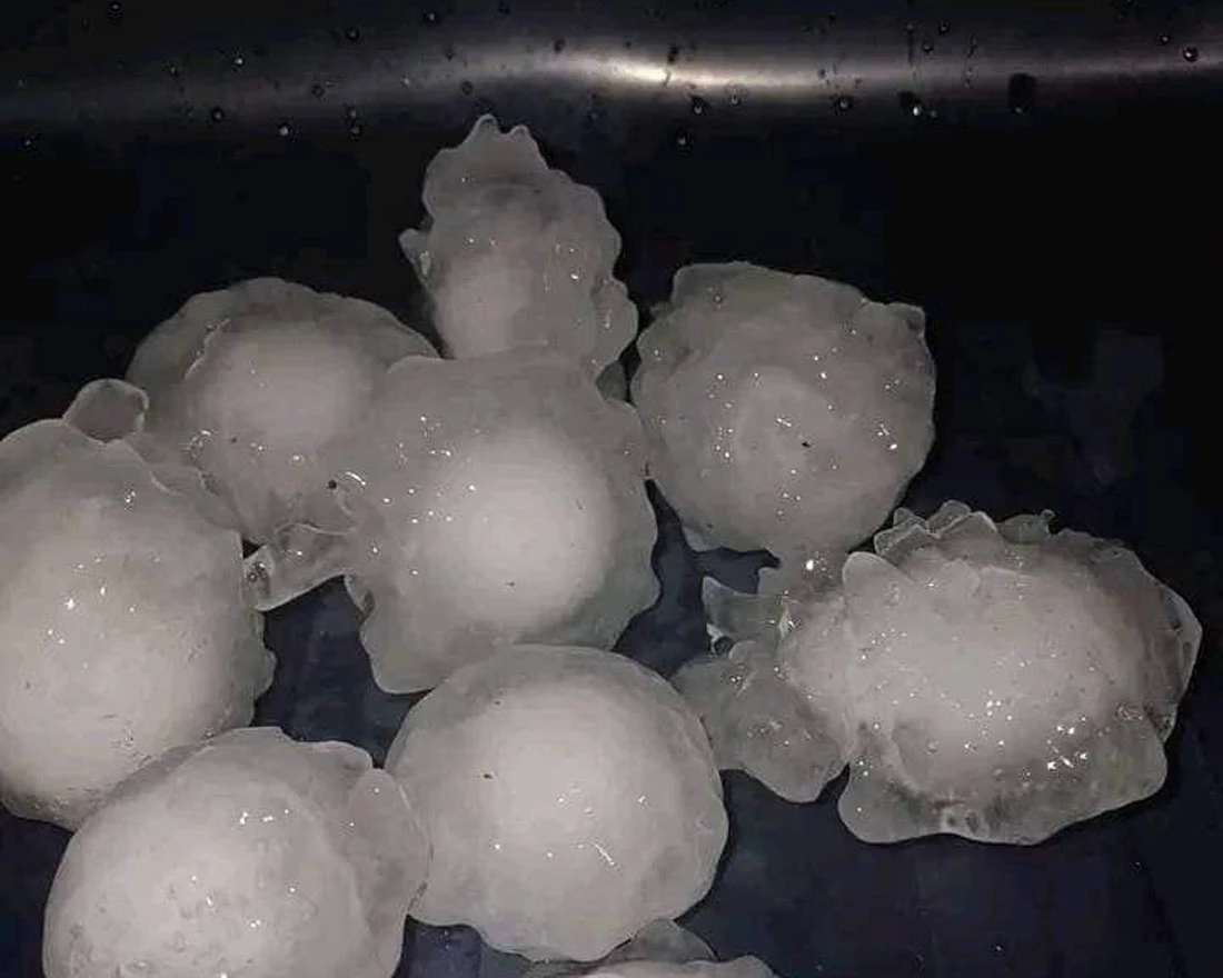 Nevrijeme u Goraždu i tuča s komadima leda velikim poput teniske loptice