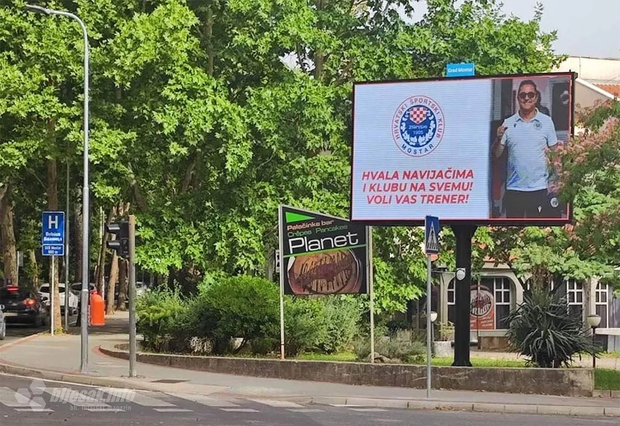 Petrović zakupio billboarde po Mostaru i poručio: ''Voli vas trener!''