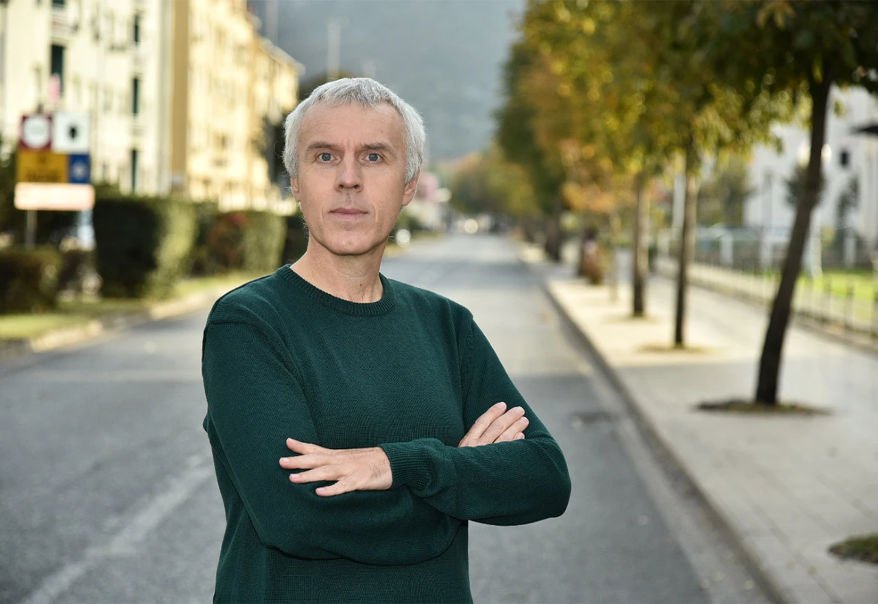 Preminuo Husein Oručević
