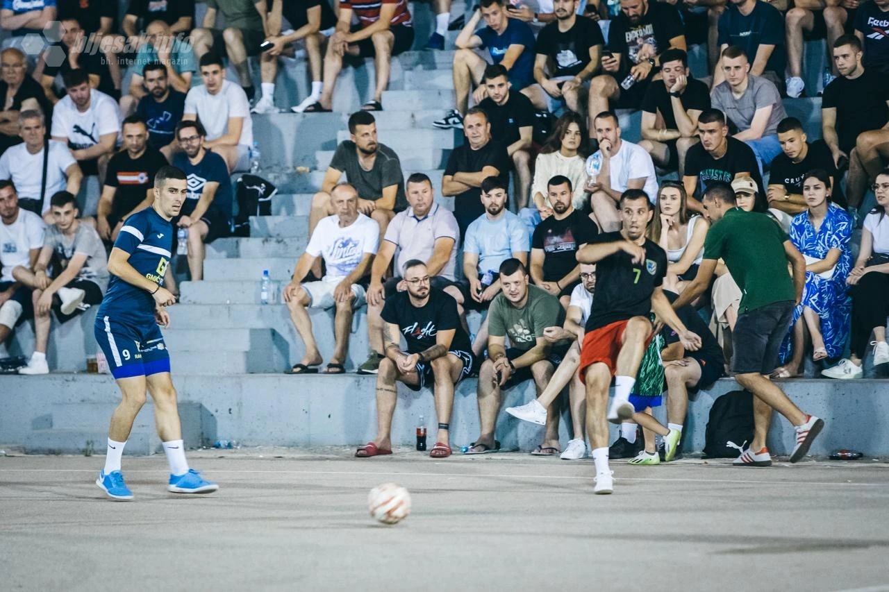 FOTO | Četvrtfinalna večer iza Desete donijela brojna uzbuđenja: Večeras se igraju polufinalni susreti uz bogate nagrade