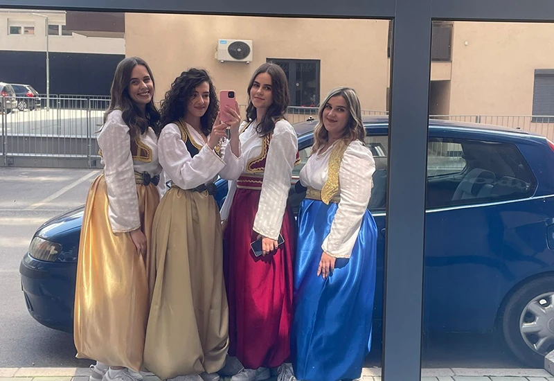 Doživite nebeske krajolike bosanskih planinskih sela kroz projekat mostarskih studentica