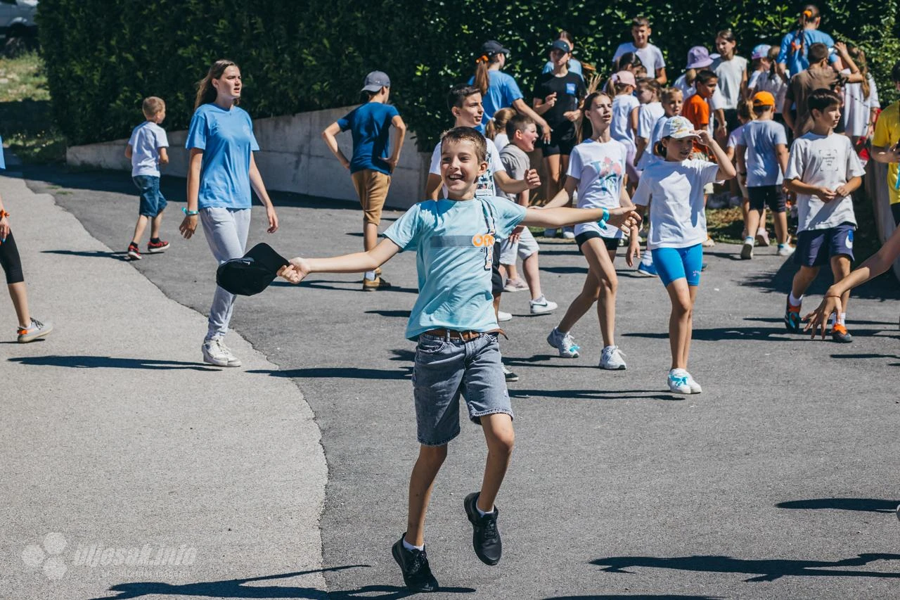 FOTO | Posjetili smo ljetni oratorij DUGA: Na ovo se čekalo cijelu godinu 