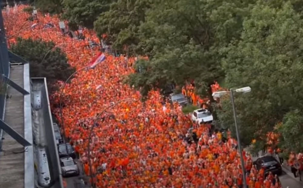 VIDEO I Nizozemci obojili Hamburg u narančasto 