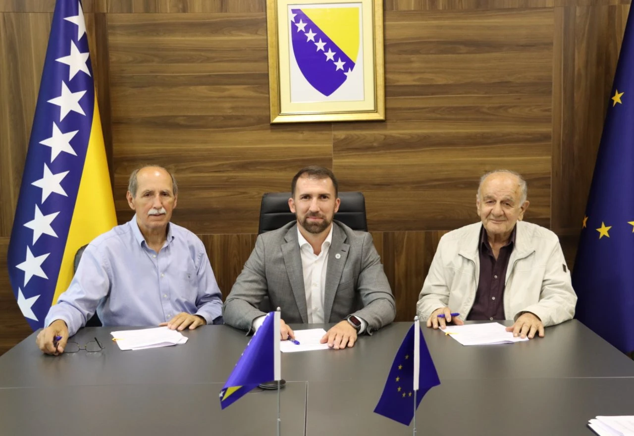 Potpisan ugovor: Savezima umirovljenika 120.000 KM