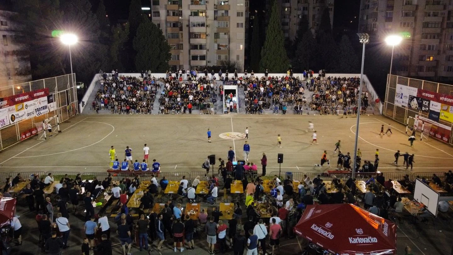 Lopta, pivo, hrana i bogate nagrade: Postoji li bolji poziv za dolazak iza desete?