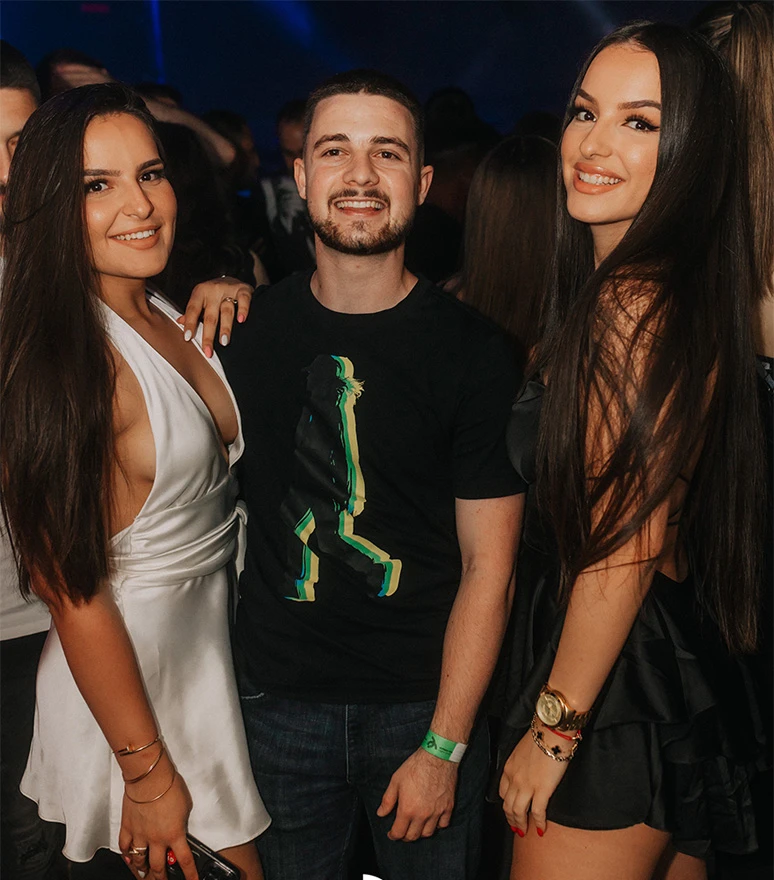 Uzbudljiv vikend u klubu Daleka Obala: Domaći DJ-evi zabavljali publiku, stiže Tea Tairović!