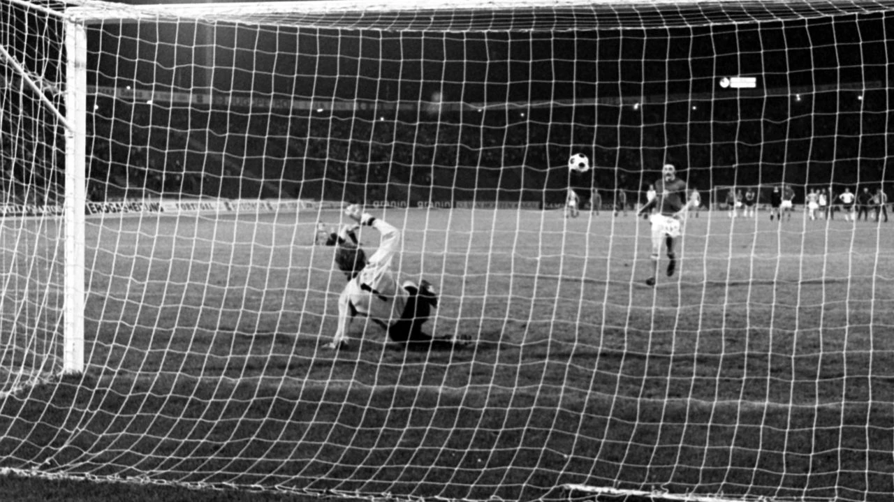 VIDEO I Panenka 76'