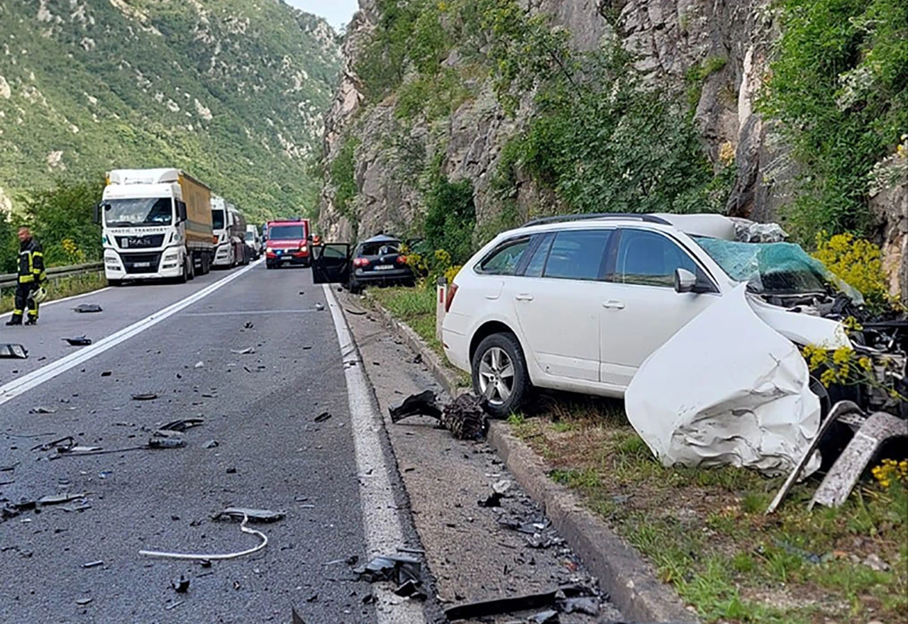 Detalji nesreće u Salakovcu - Vozač Škode izgubio kontrolu nad vozilom