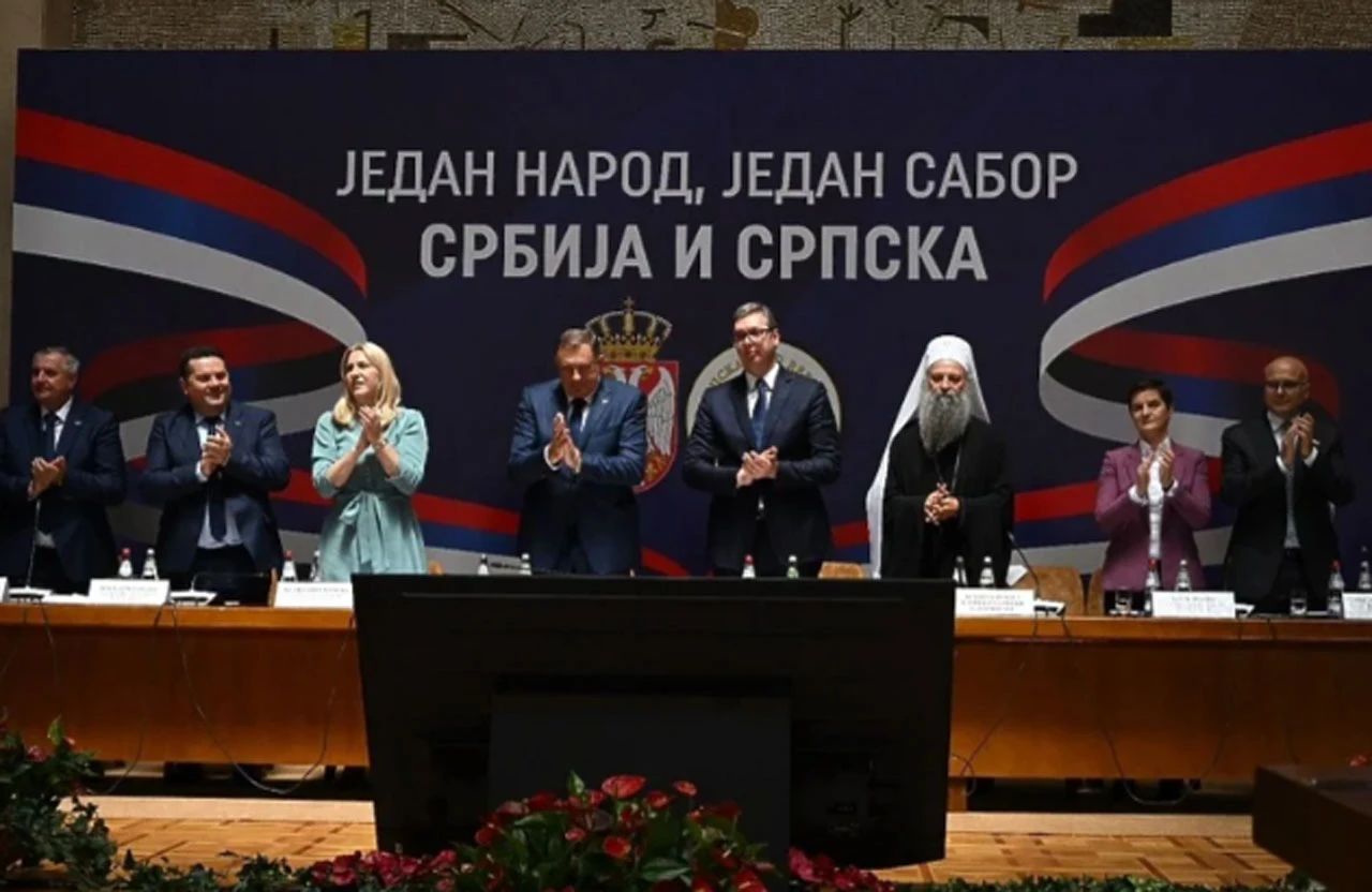 Ovo je tekst deklaracije koja je usvojena na "svesrpskom saboru"