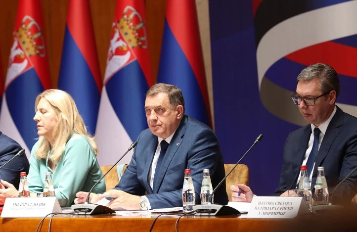 Vučić i Dodik: U usvojenoj deklaraciji nema ni riječi o razdruživanju
